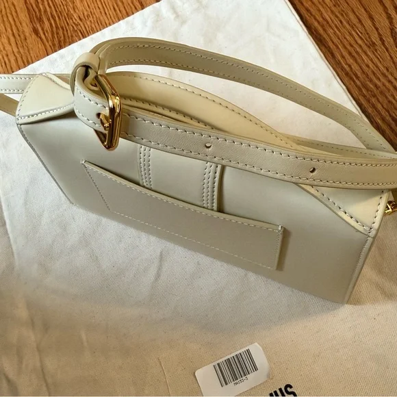 Jacquemus Cream Crossbody Bag - Picture 10 of 12